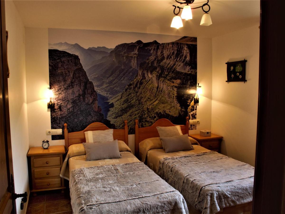 Appartement Casa Ortiz à Nerín Extérieur photo